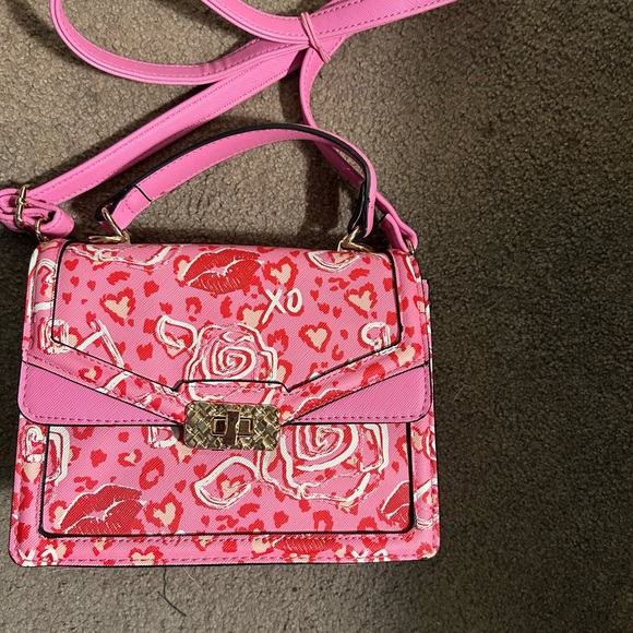 Aldo Pink Heart, Roses, & Lips Valentines Day Handbag with Crossbody strap - Picture 1 of 5